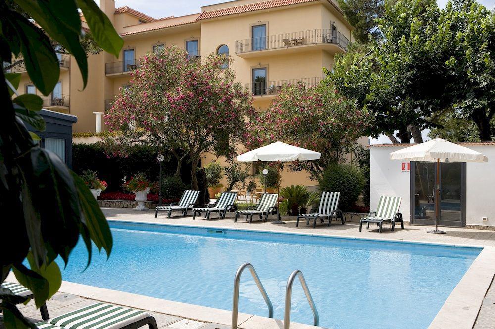 Grand Hotel Due Golfi Sant'Agata sui due Golfi Luaran gambar