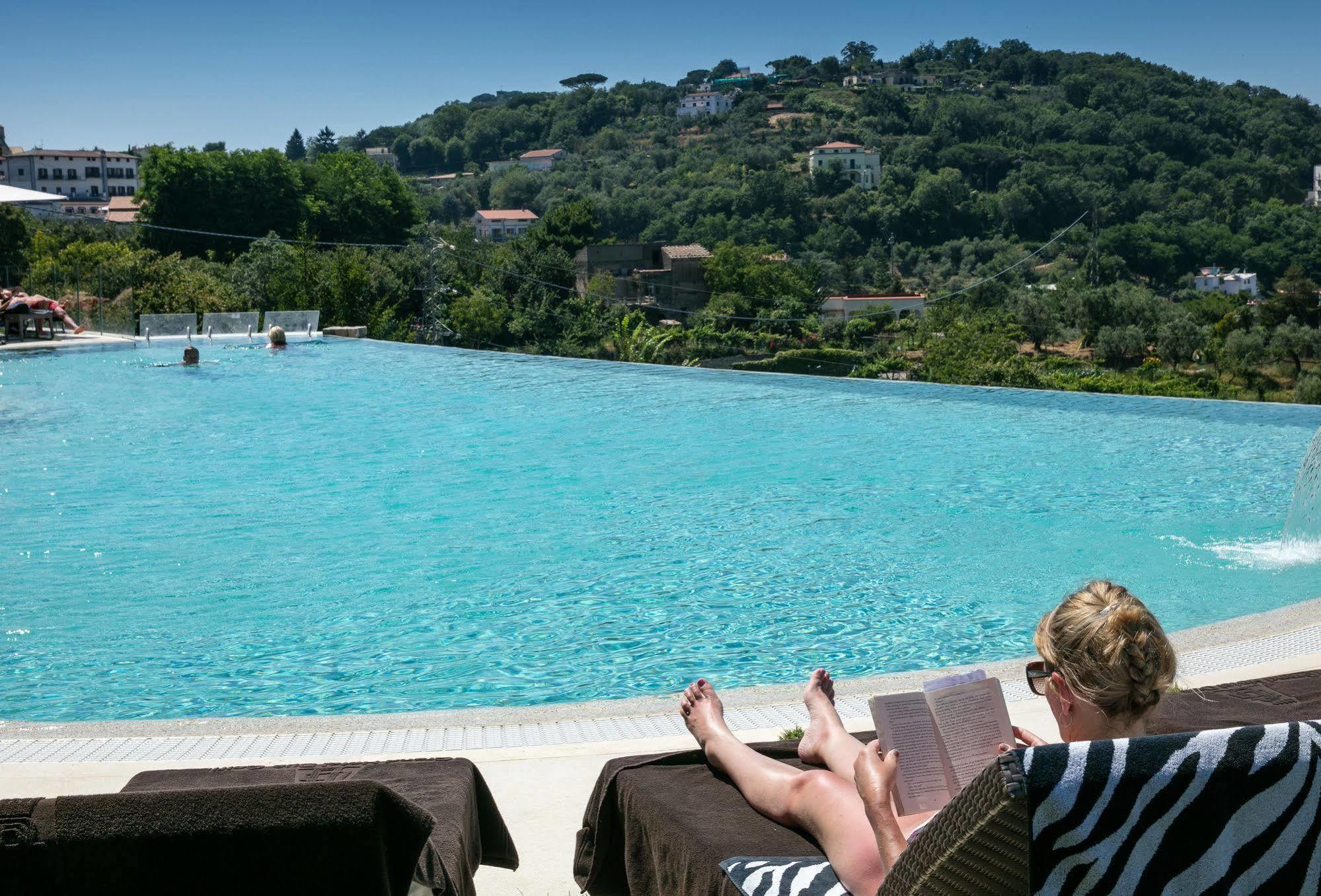 Grand Hotel Due Golfi Sant'Agata sui due Golfi Luaran gambar